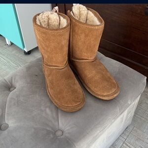 BearPaw Tan and Pink Suede Boots with Plush Comfort